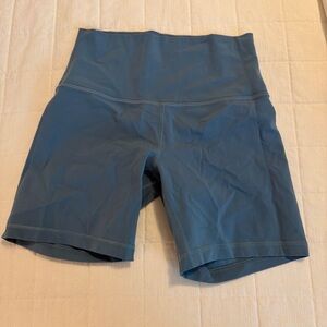 Lulu biker shorts